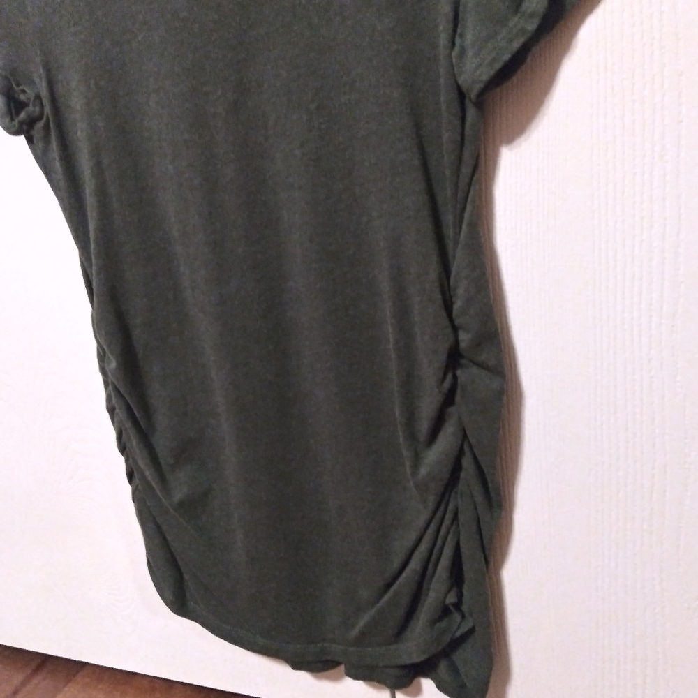 Dress up or down top - Picture 2 of 3
